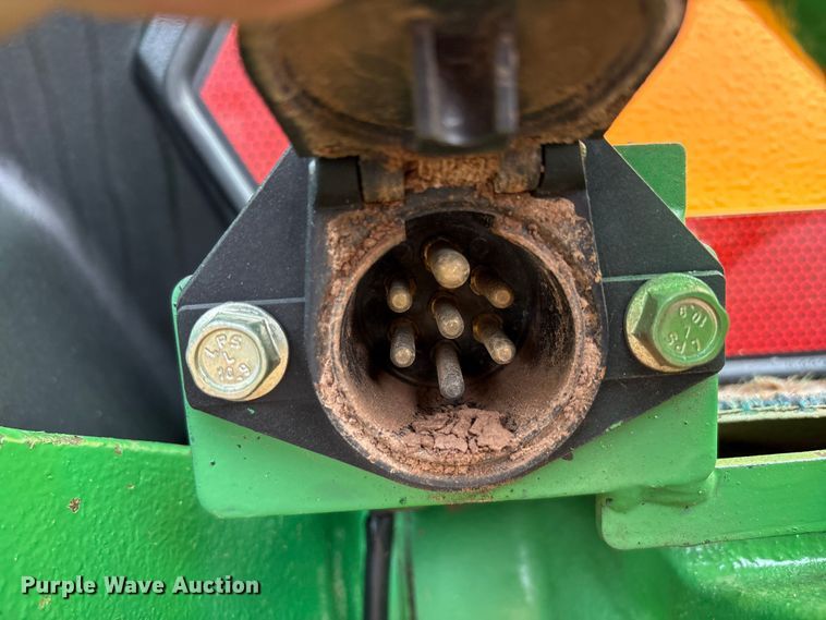 image for item EU4660 2010 John Deere 5055D tractor