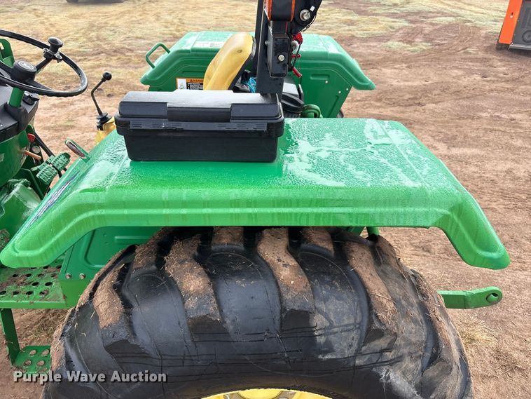 image for item EU4660 2010 John Deere 5055D tractor