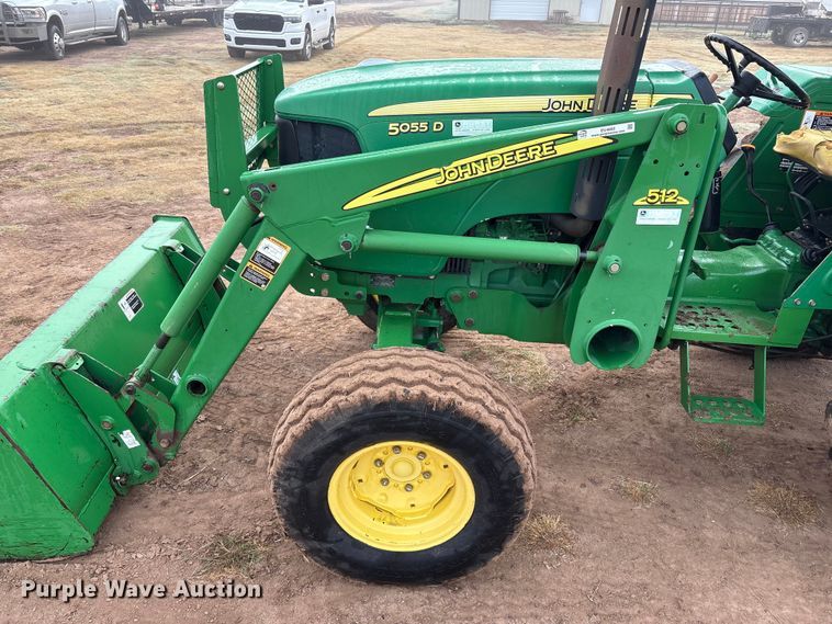 image for item EU4660 2010 John Deere 5055D tractor