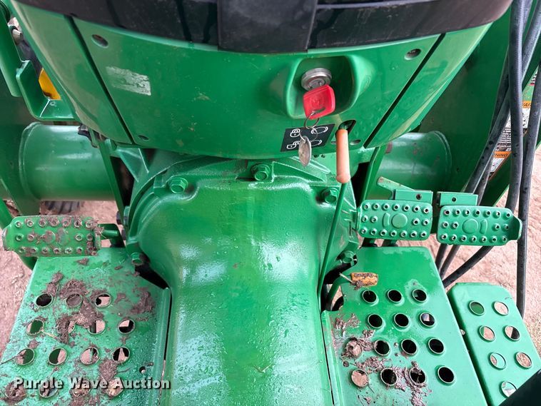 image for item EU4660 2010 John Deere 5055D tractor