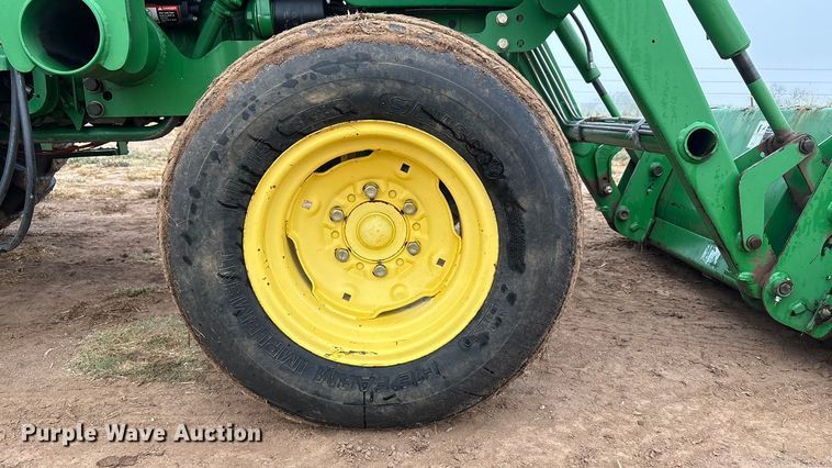 image for item EU4660 2010 John Deere 5055D tractor