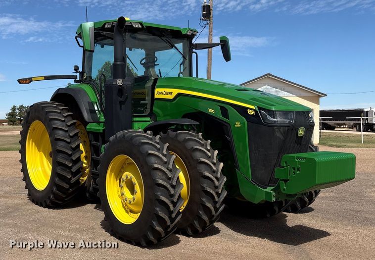 image for item EU4663 2020 John Deere 8R250 MFWD tractor