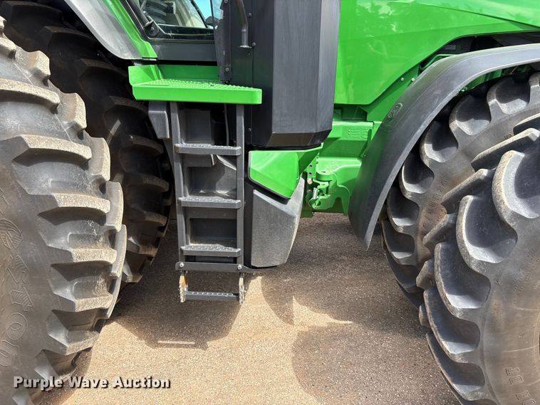 image for item EU4663 2020 John Deere 8R250 MFWD tractor