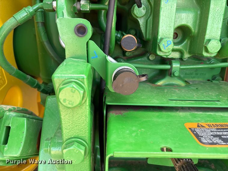 image for item EU4663 2020 John Deere 8R250 MFWD tractor