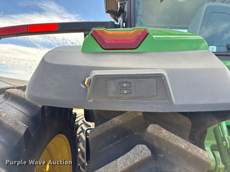 image for item EU4663 2020 John Deere 8R250 MFWD tractor