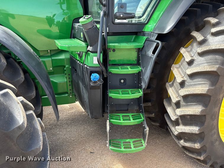 image for item EU4663 2020 John Deere 8R250 MFWD tractor