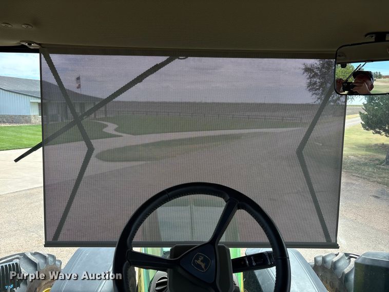 image for item EU4663 2020 John Deere 8R250 MFWD tractor