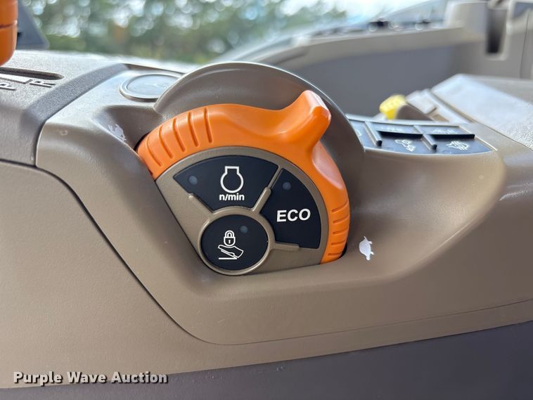 image for item EU4663 2020 John Deere 8R250 MFWD tractor