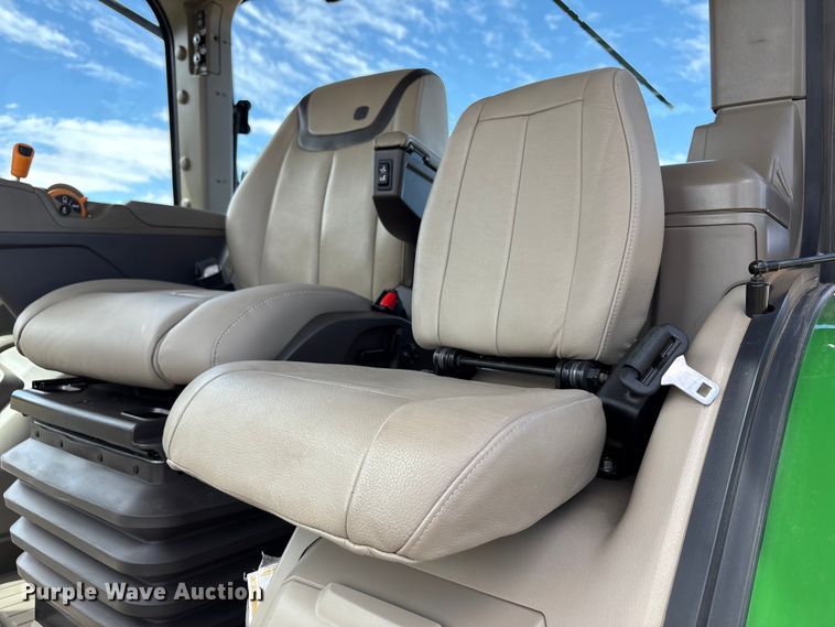 image for item EU4663 2020 John Deere 8R250 MFWD tractor