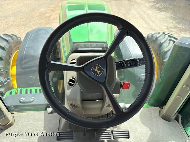 image for item EU4663 2020 John Deere 8R250 MFWD tractor