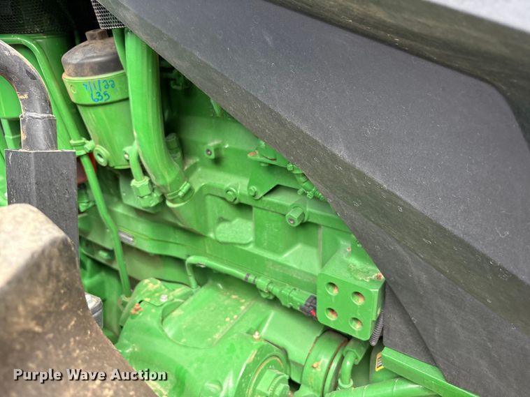 image for item EU4663 2020 John Deere 8R250 MFWD tractor