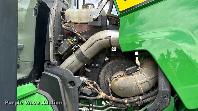 image for item EU4663 2020 John Deere 8R250 MFWD tractor