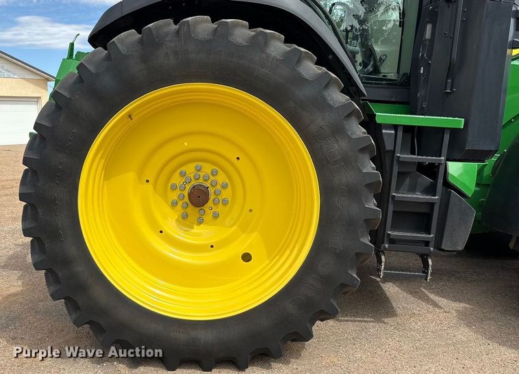 image for item EU4663 2020 John Deere 8R250 MFWD tractor