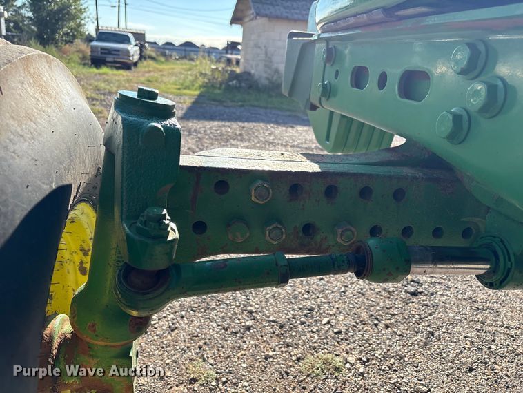 image for item EU4665 2005 John Deere 6415 tractor