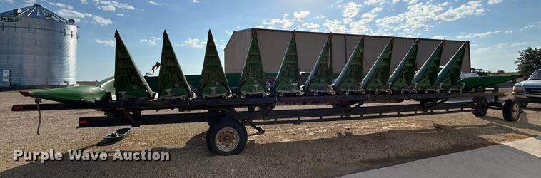 image for item EU5018 2017 John Deere 612C corn head