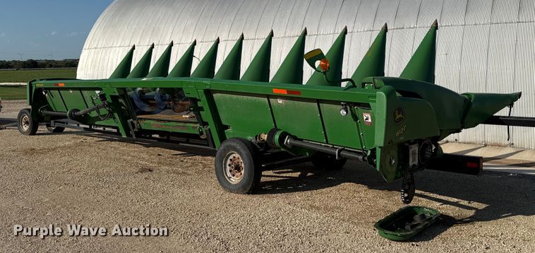 image for item EU5018 2017 John Deere 612C corn head