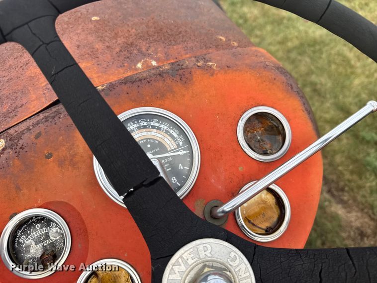 image for item EU6004 1961 Massey-Ferguson 65 tractor