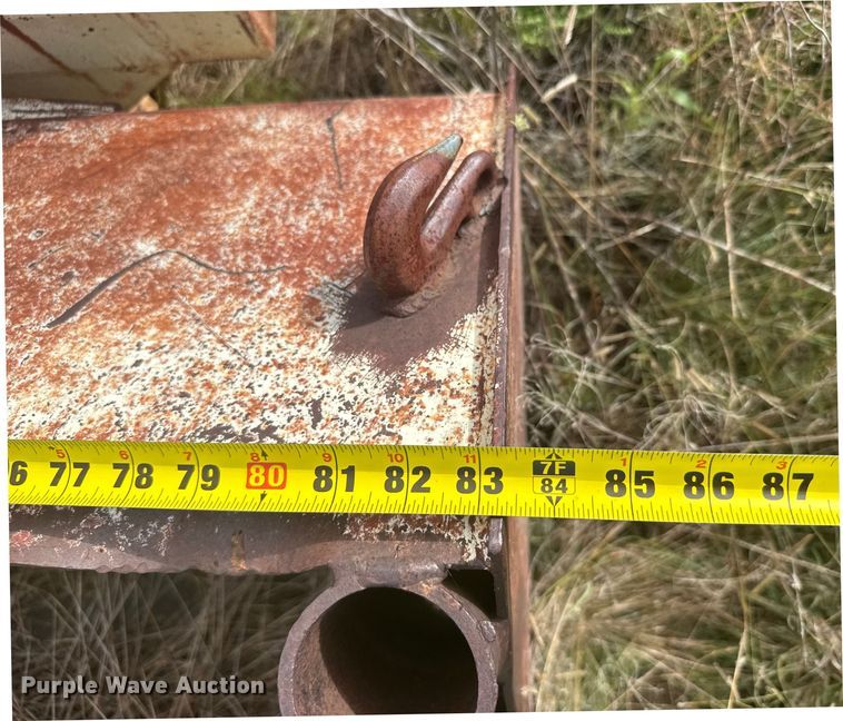 image for item EU6005 1975 International F 766 tractor