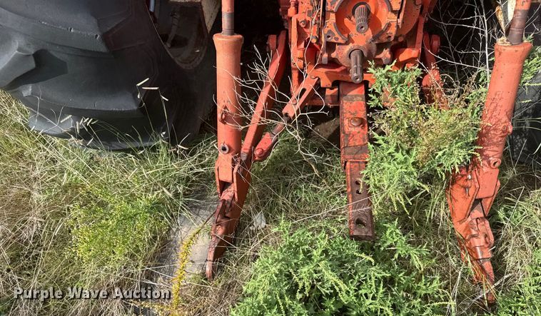 image for item EU6005 1975 International F 766 tractor