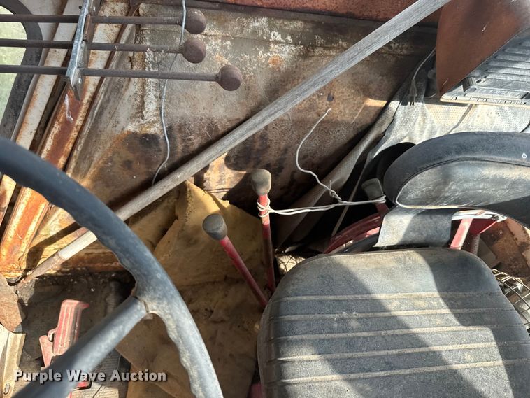 image for item EU6005 1975 International F 766 tractor