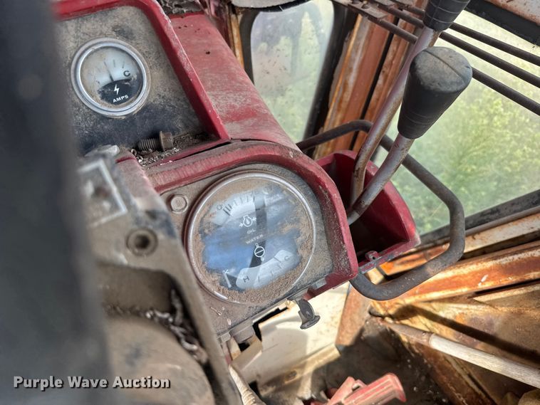 image for item EU6005 1975 International F 766 tractor