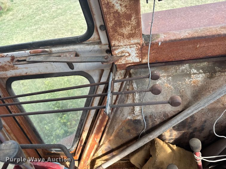 image for item EU6005 1975 International F 766 tractor