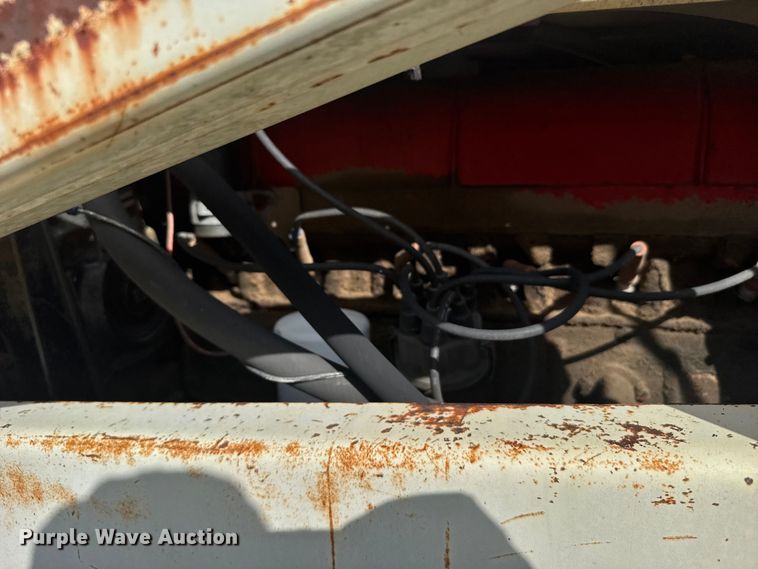 image for item EU6005 1975 International F 766 tractor