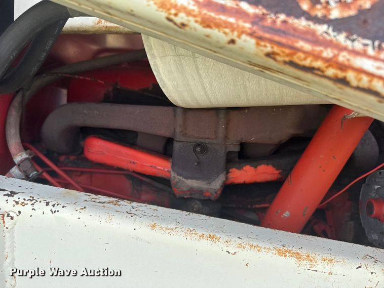 image for item EU6005 1975 International F 766 tractor