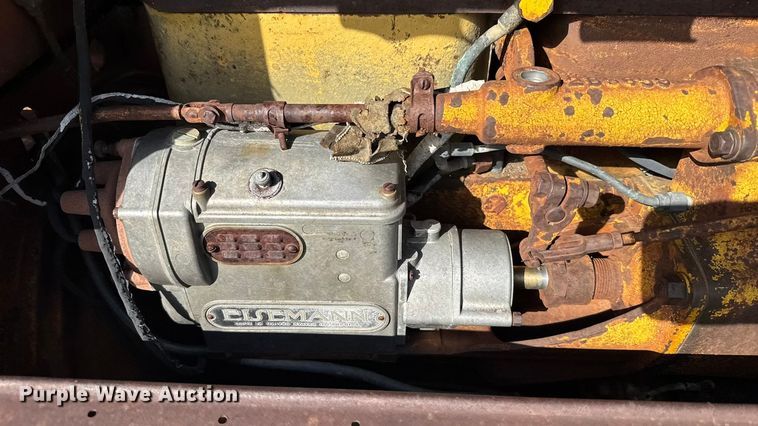 image for item EU6011 Caterpillar 22 crawler tractor