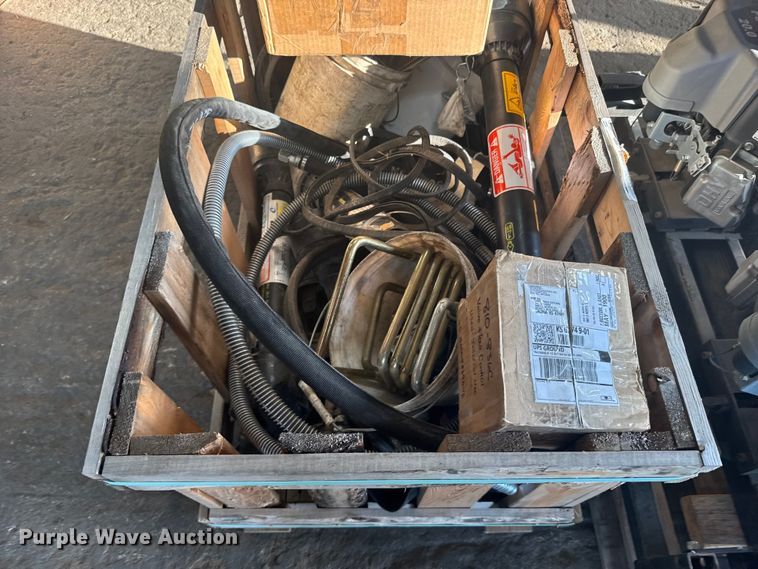 image for item EU6040 Tractor parts