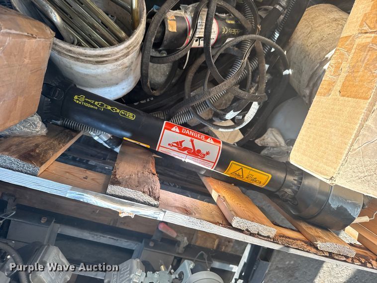 image for item EU6040 Tractor parts