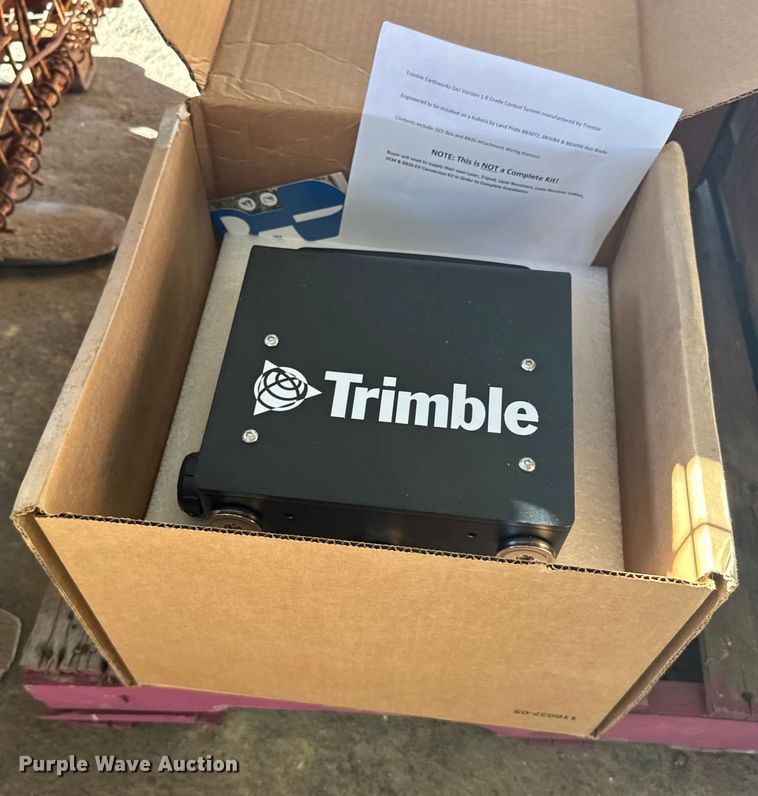 image for item EU6049 Trimble Earthworks GO grade control system