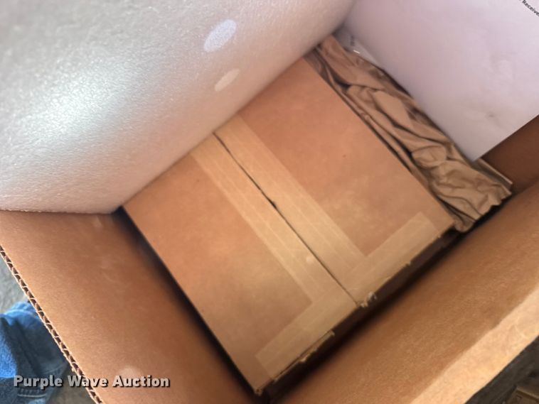 image for item EU6049 Trimble Earthworks GO grade control system