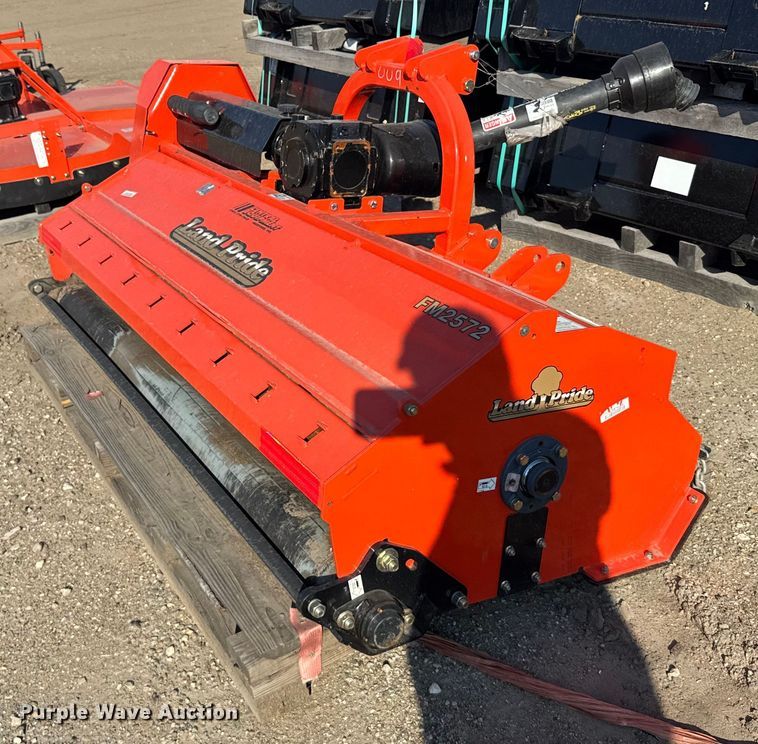 image for item EU6056 Land Pride FM2572 flail mower