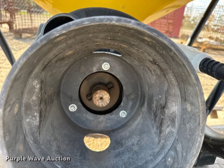 image for item EU6065 Land Pride PFS5060 spreader