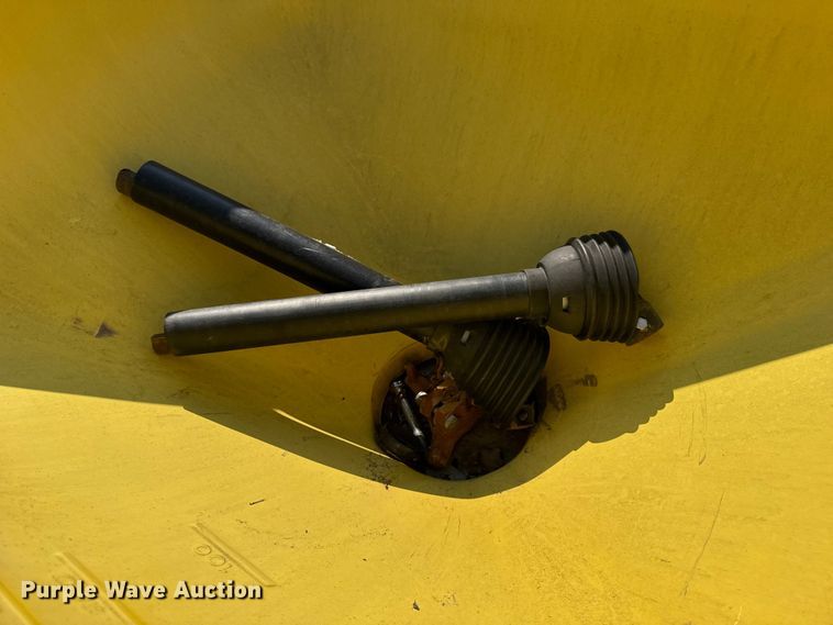 image for item EU6065 Land Pride PFS5060 spreader