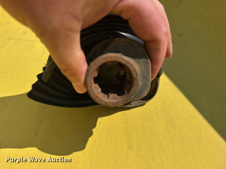 image for item EU6065 Land Pride PFS5060 spreader