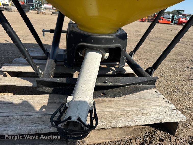 image for item EU6065 Land Pride PFS5060 spreader