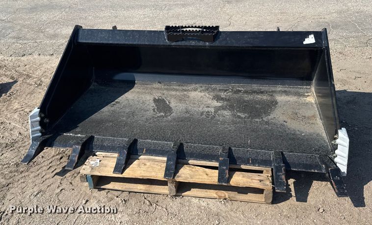 image for item EU6068 Land Pride AP-HD68LLT skid steer bucket