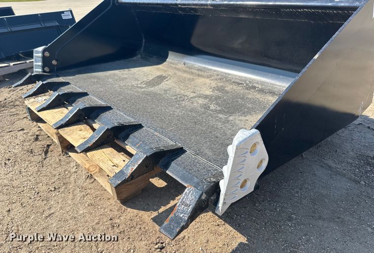 image for item EU6068 Land Pride AP-HD68LLT skid steer bucket