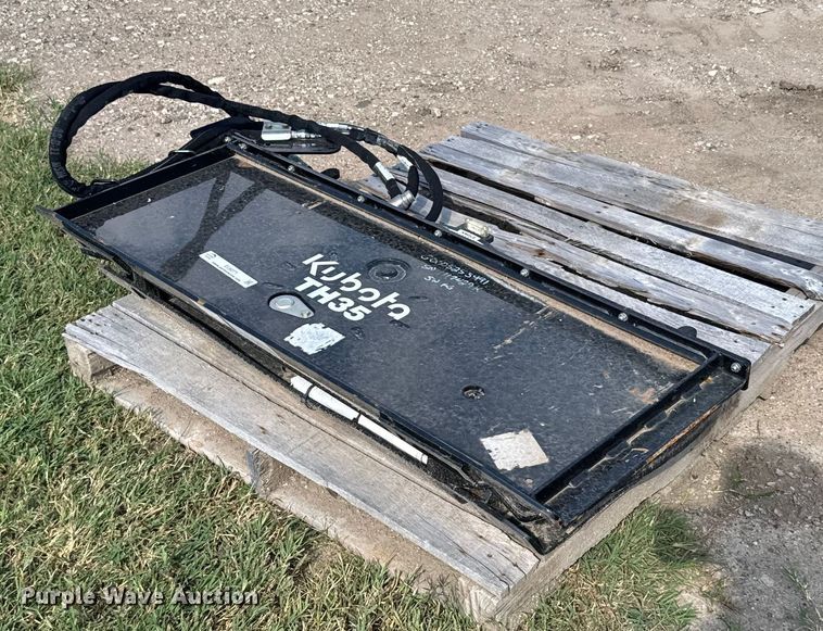 image for item EU6071 Kubota TH35 skid steer tilt hitch