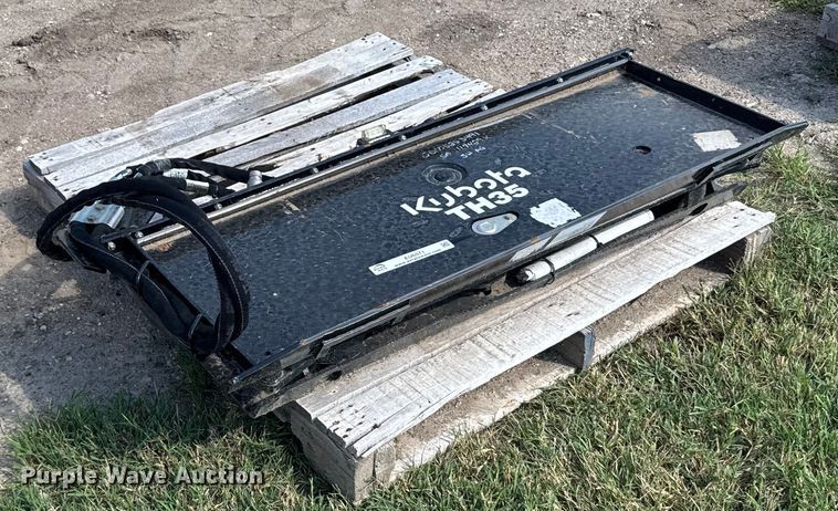 image for item EU6071 Kubota TH35 skid steer tilt hitch