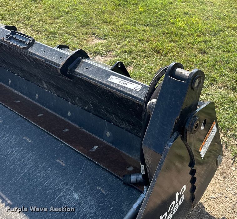 image for item EU6075 Kubota CB3580 skid steer four-in-one bucket