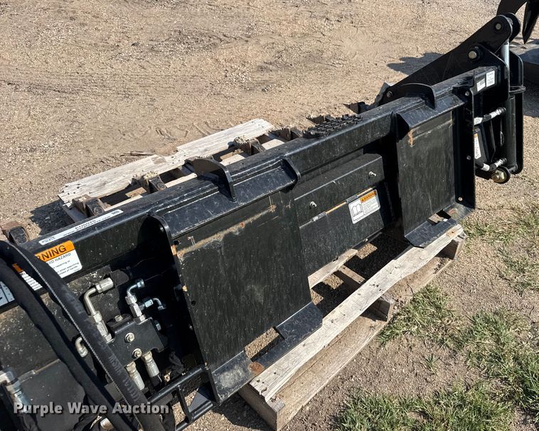 image for item EU6075 Kubota CB3580 skid steer four-in-one bucket