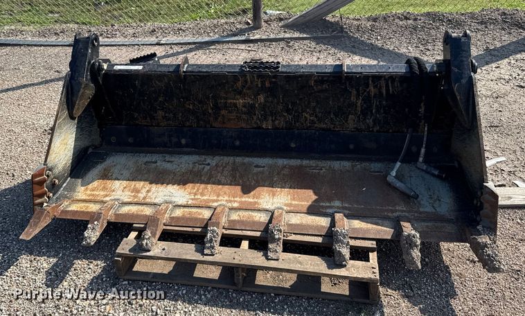 image for item EU6077 Kubota CB3574 skid steer four-in-one bucket