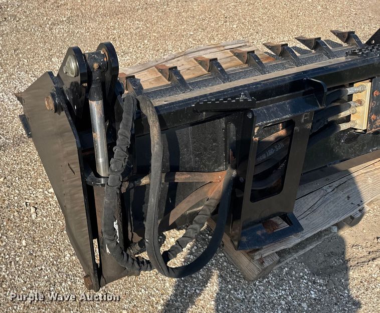 image for item EU6078 Land Pride CB2580 skid steer four-in-one bucket