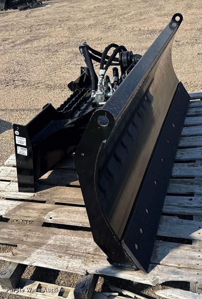 image for item EU6079 Kubota DZ3084 skid steer dozer blade