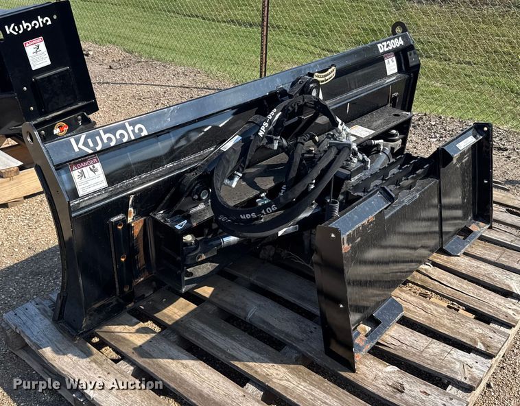 image for item EU6079 Kubota DZ3084 skid steer dozer blade
