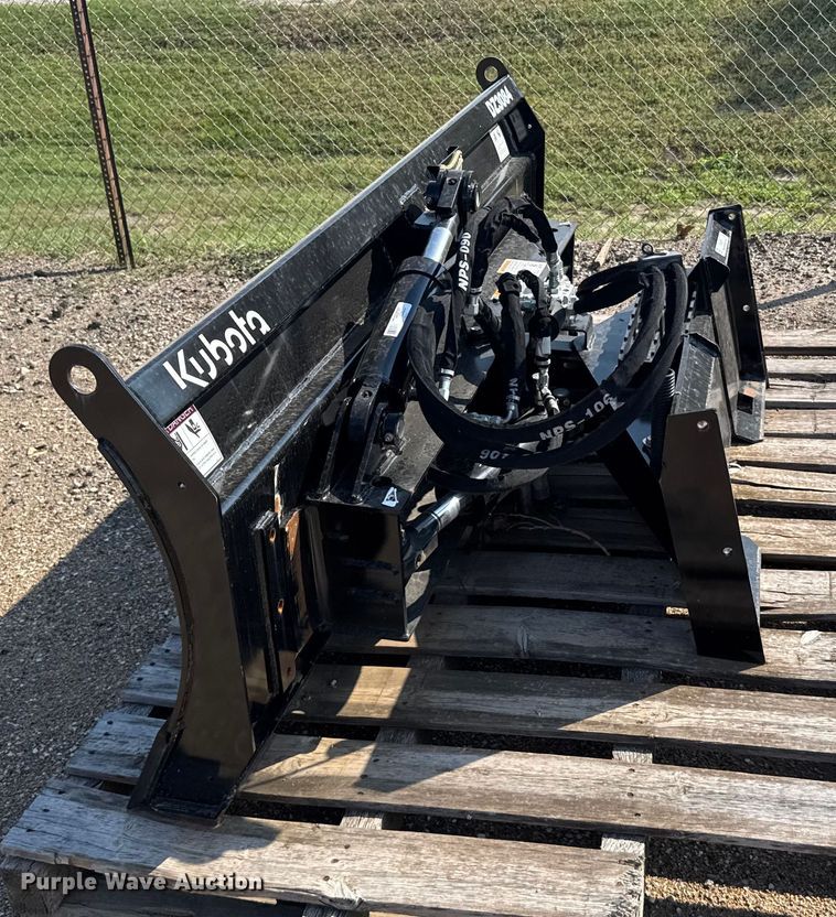 image for item EU6079 Kubota DZ3084 skid steer dozer blade