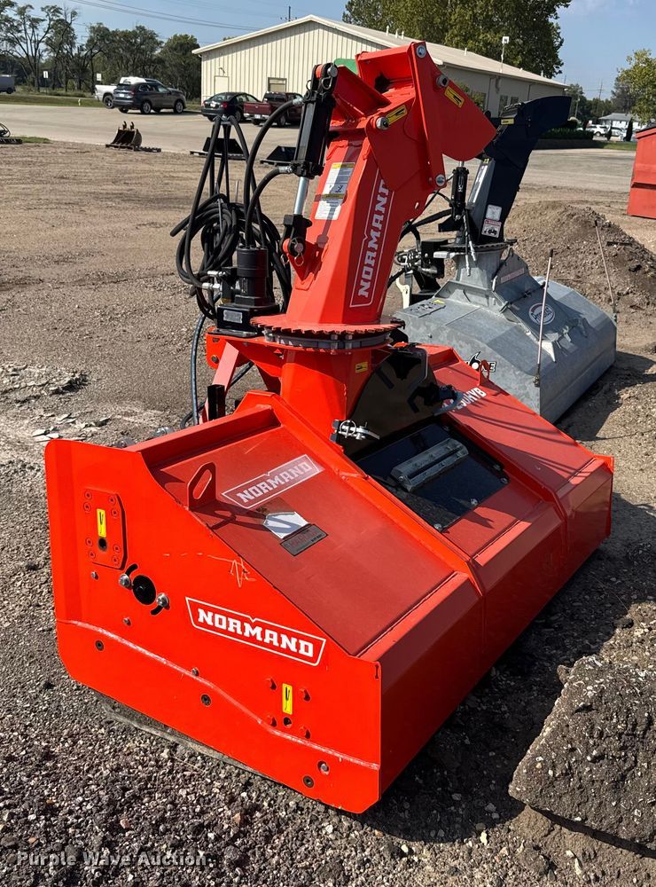 image for item EU6081 Normand N74-250HYB snowblower